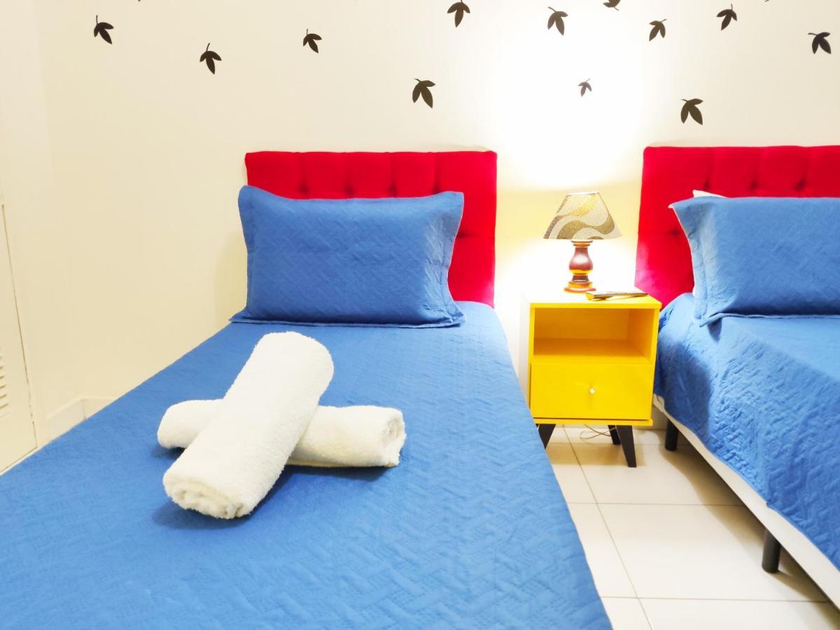 Apartamento Beira-mar Reformado Na Av Atlantica Tc207 *